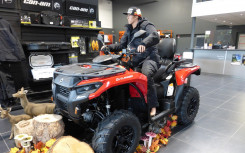 CAN-AM OUTLANDER MAX 700 DPS T