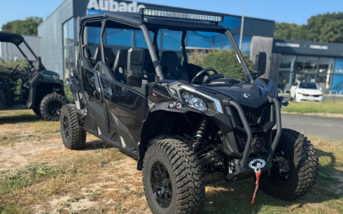 CAN-AM MAVERICK SPORT MAX DPS 1000R DEMONSTRATION
