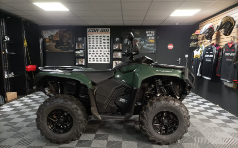 CAN-AM OUTLANDER HD7