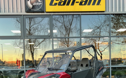 CAN-AM MAVERICK SPORT