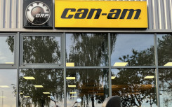 CAN-AM OUTLANDER 400 MAX 